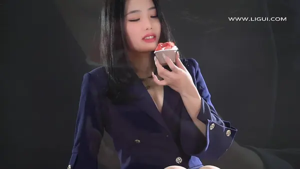 [Ligui丽柜]HD视频 2021.05.06 香丝盛宴 小智贤 - Ligui丽柜